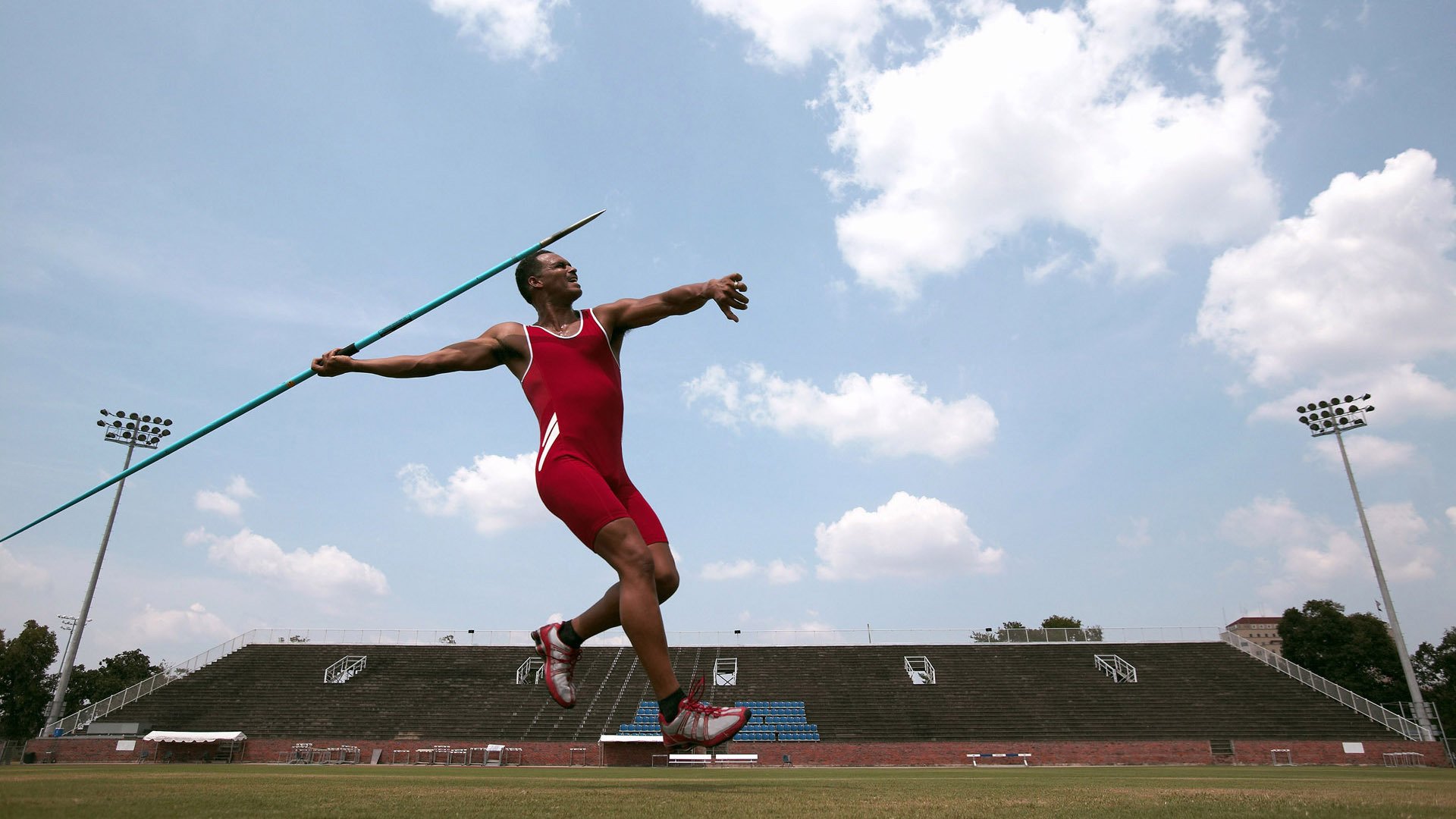 “帕布罗·马特拉的全面技能，成就阿根廷美洲狮队的未来”