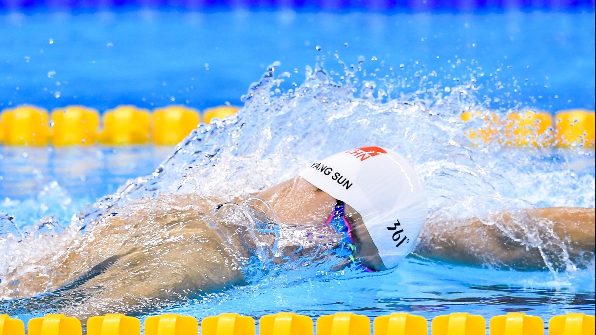 波兰男篮在欧洲预赛中表现出色，提前晋级到世界大赛，波兰男篮强吗